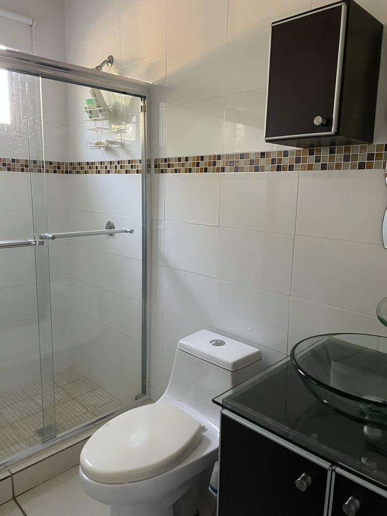 Se Vende Residencia, San Pedro del Espino, Santiago de Veraguas - Imagen 9